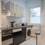 Modernes 4 Personen Zentral 56qm Wlan Gehobene Ausstattung Apartment Hannover
